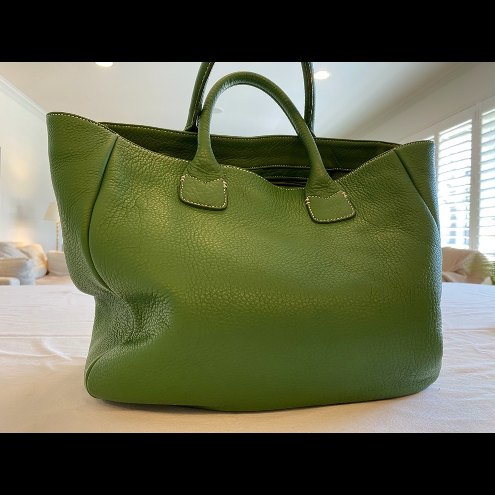 Green pebbled leather tote bag by Ann Taylor